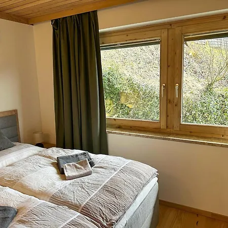 Cosy In Salzburg With Garden Apartment